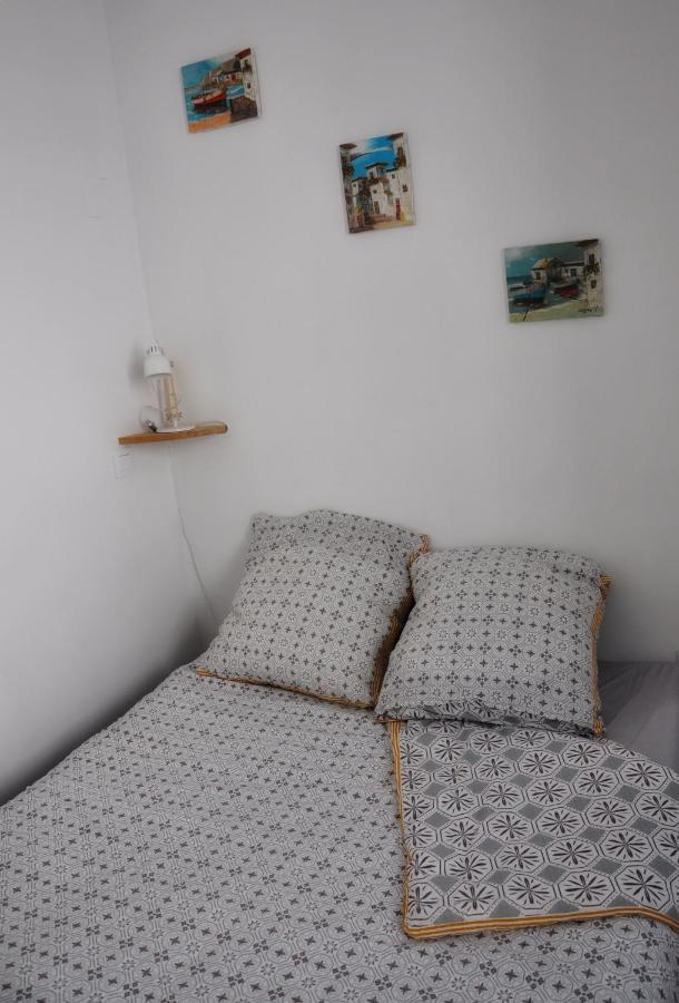 Escapade à Sanary, au coeur du village, 200M du Port,Clim,Wifi,Parking Sanary-sur-Mer Exterior foto